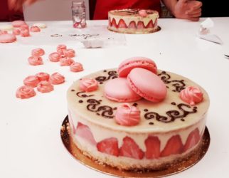 Atelier pâtisserie fraisier cours gourmand MyGatô Lyon